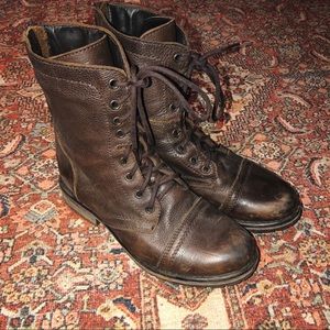 Perfectly Distressed Fall Boots
